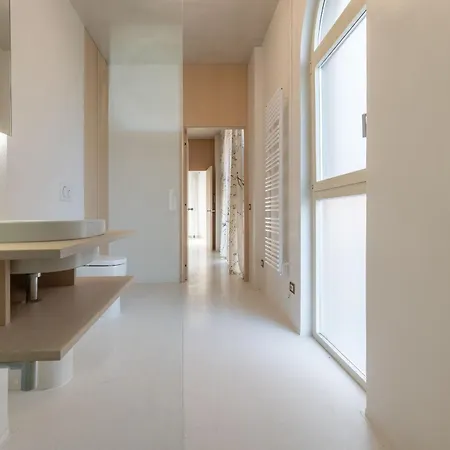 Italian Experience- Mare * Porto Recanati